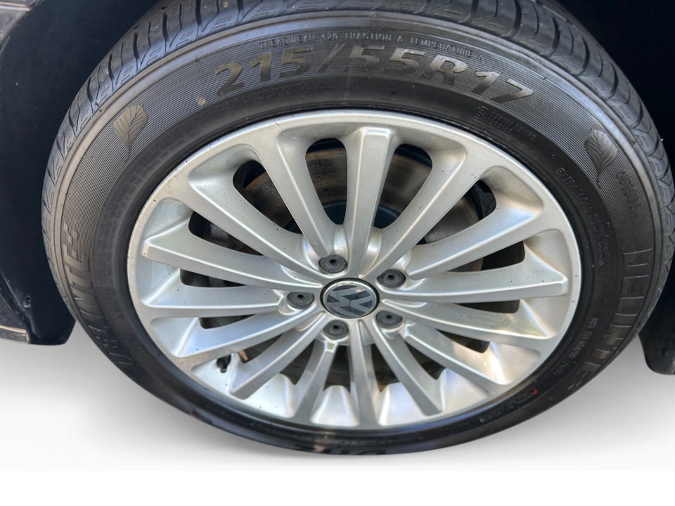 2017 Volkswagen Passat 1.8T SE