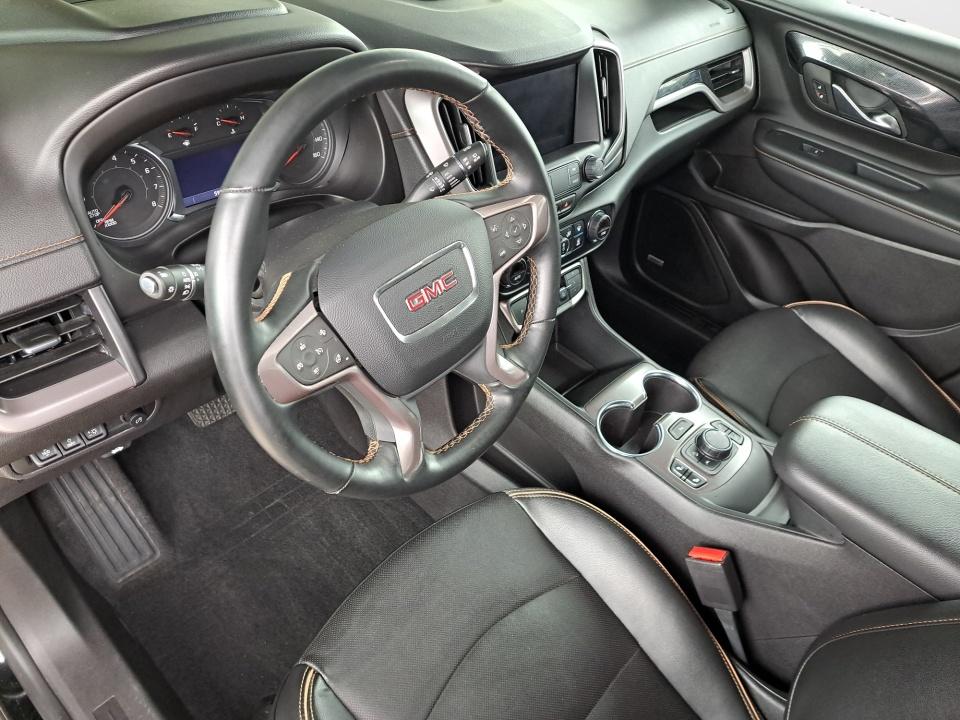 2024 GMC Terrain AT4