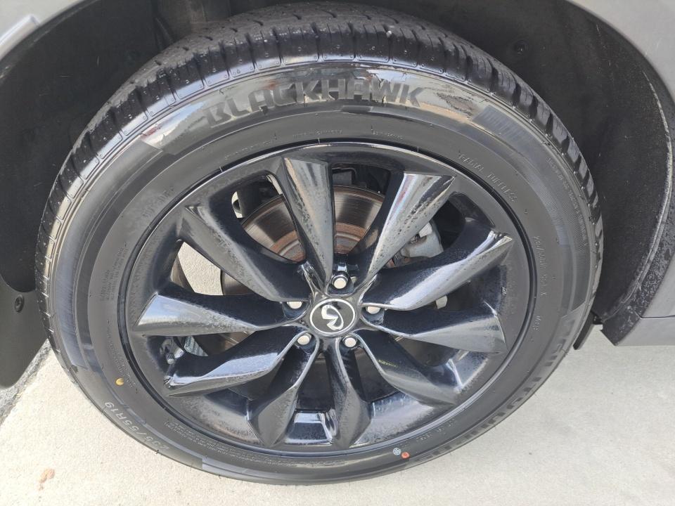 2019 INFINITI QX50 ESSENTIAL