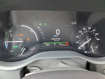2025 Toyota Sienna LE