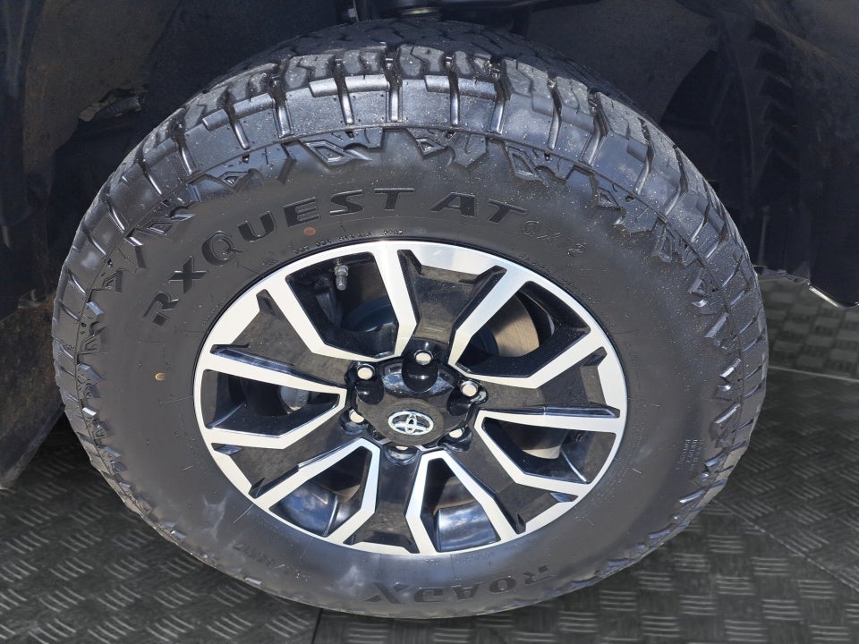 2020 Toyota Tacoma TRD Sport