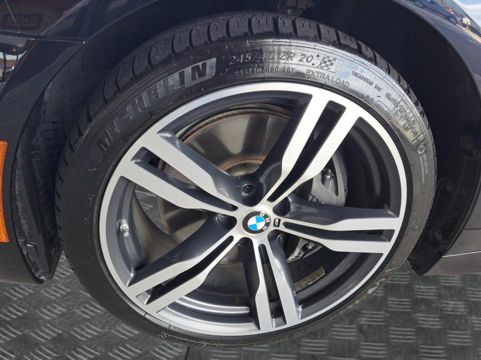 2016 BMW 750i 750i