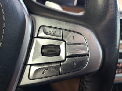 2016 BMW 750i 750i