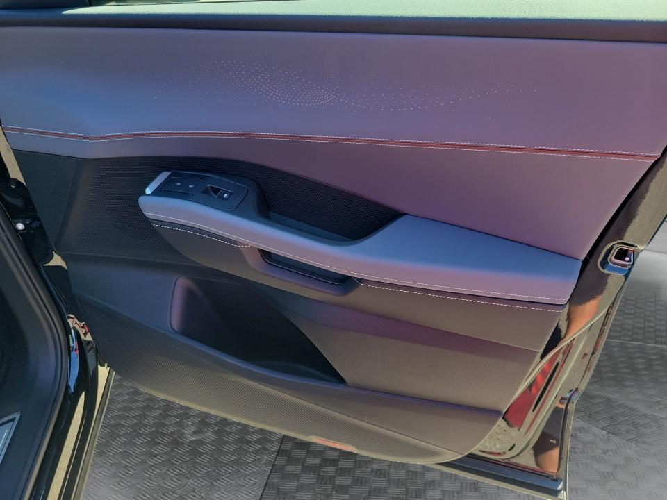 2027 Volkswagen Atlas SEL Premium R-Line