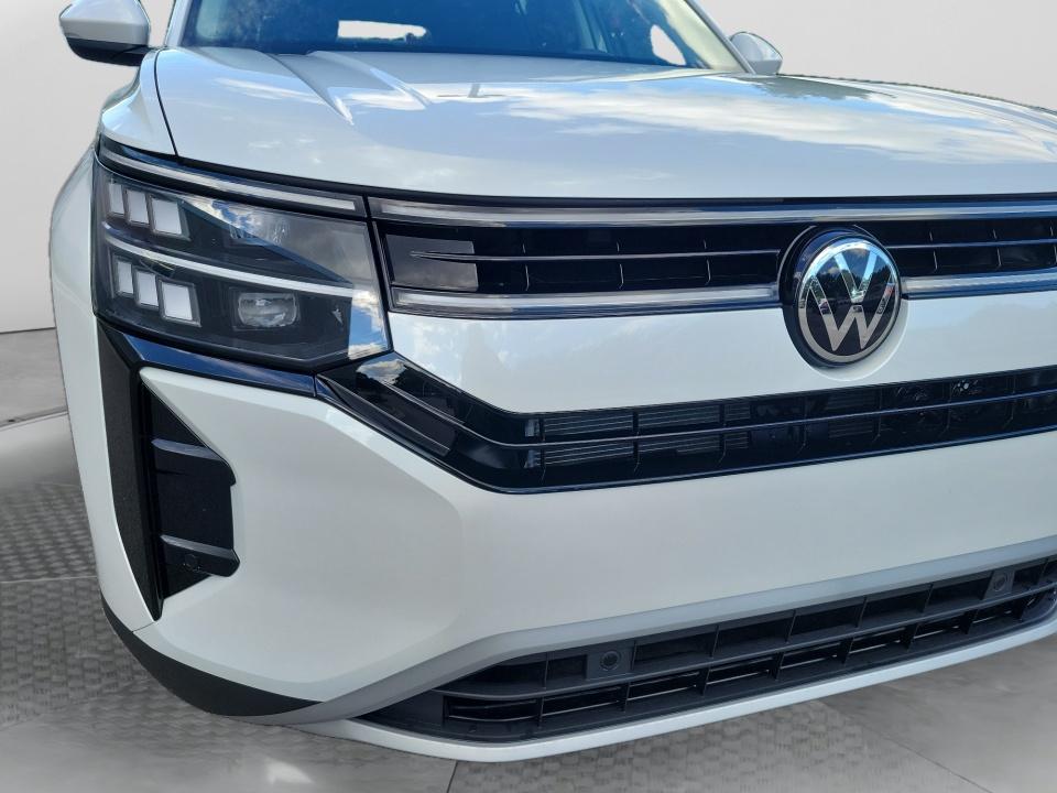 2027 Volkswagen Atlas SE w/Technology