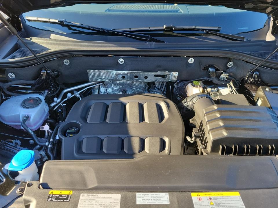 2027 Volkswagen Atlas SE w/Technology