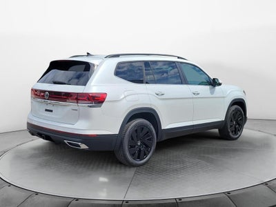 2026 Volkswagen Atlas SE with Technology