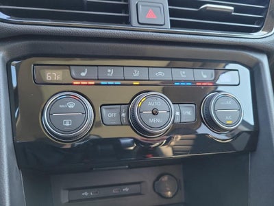 2024 Volkswagen Taos SEL