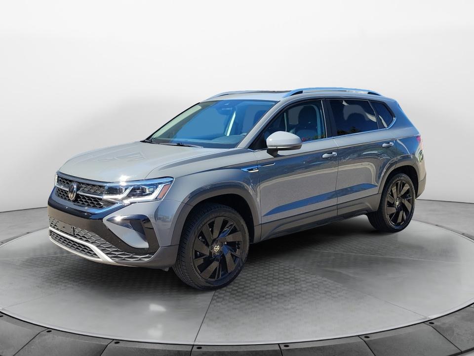 2024 Volkswagen Taos SEL