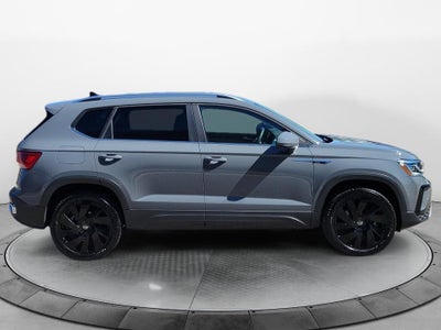 2024 Volkswagen Taos SEL