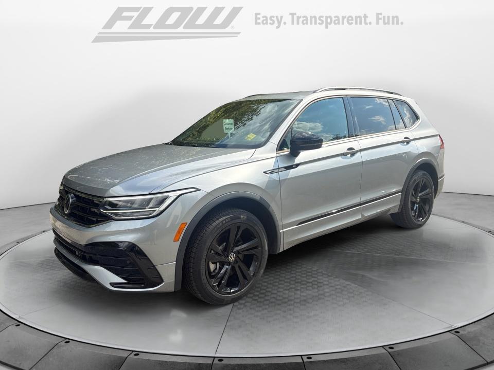 2023 Volkswagen Tiguan SE R-Line Black