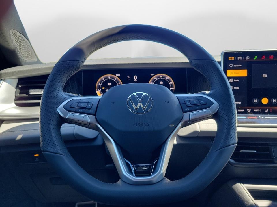 2027 Volkswagen Tiguan SE R-Line Black