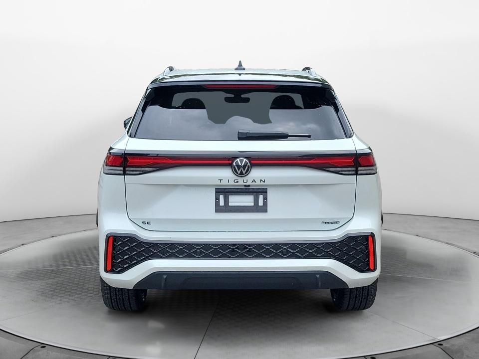 2026 Volkswagen Tiguan SE R-Line Black