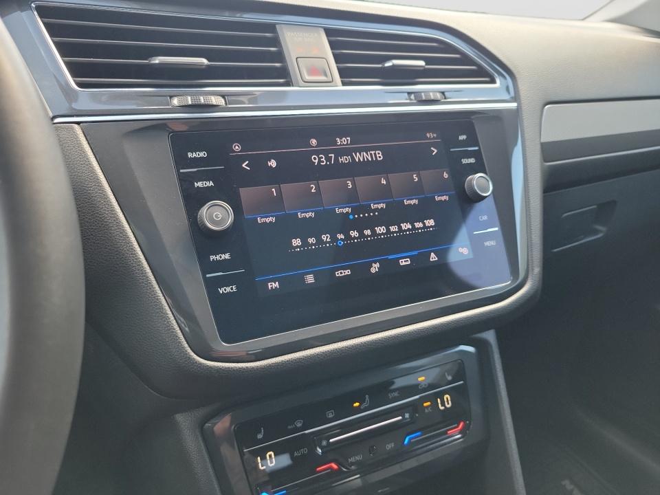 2023 Volkswagen Tiguan SE