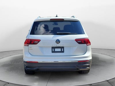 2023 Volkswagen Tiguan SE