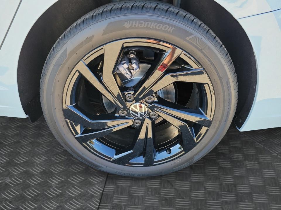 2027 Volkswagen Jetta SE