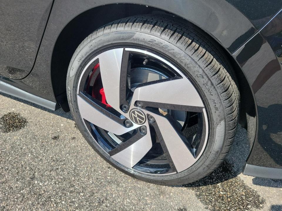 2026 Volkswagen Golf GTI S