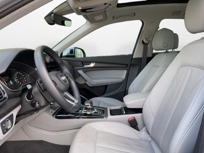 2022 Audi Q5 S line Premium