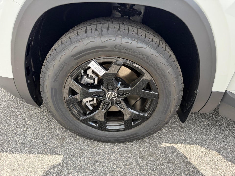 2026 Volkswagen Atlas Peak Edition