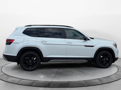 2026 Volkswagen Atlas Peak Edition