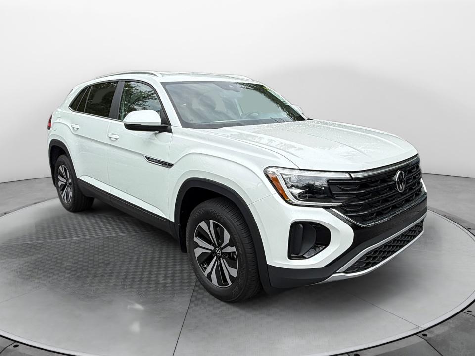 2026 Volkswagen Atlas Cross Sport 2.0T SE