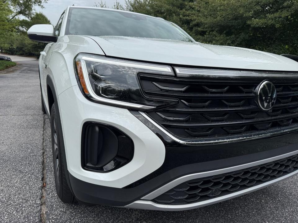 2026 Volkswagen Atlas Cross Sport 2.0T SE