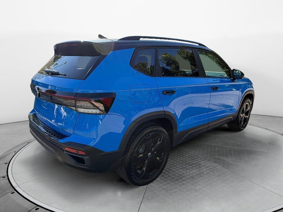 2026 Volkswagen Taos SE Black