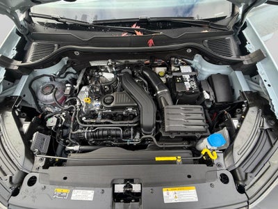 2027 Volkswagen Taos SE Black