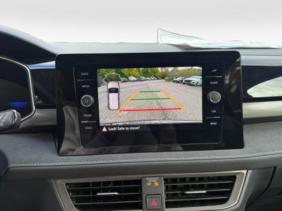 2027 Volkswagen Taos SE Black