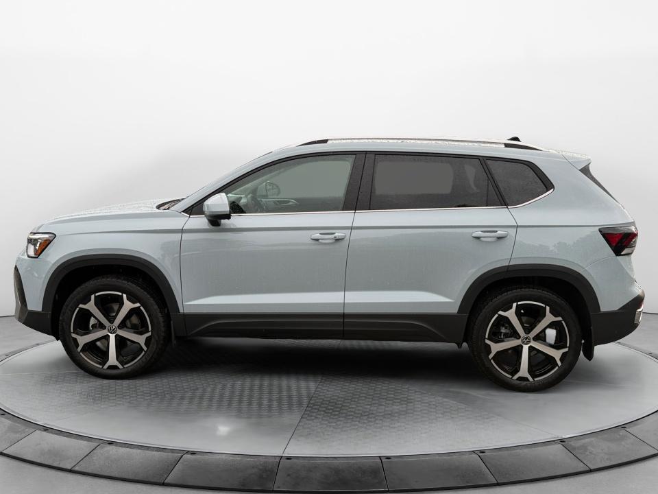 2027 Volkswagen Taos SEL