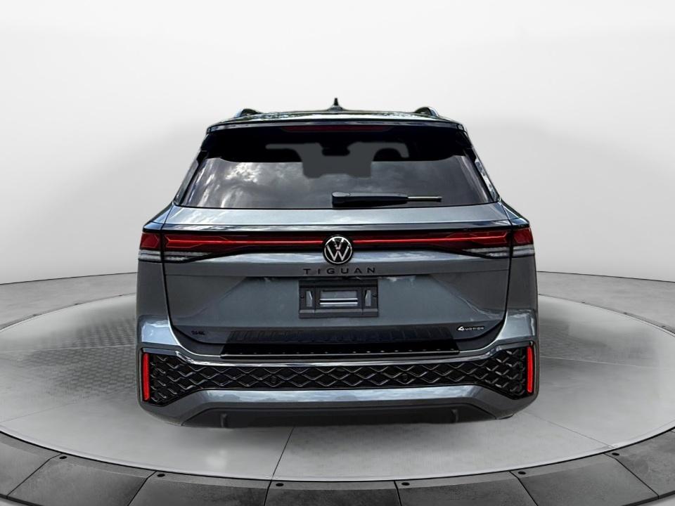 2026 Volkswagen Tiguan SE R-Line Black