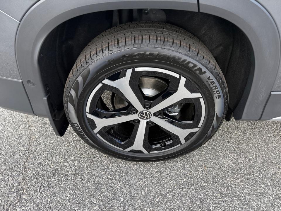 2026 Volkswagen Tiguan SE