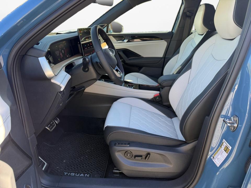 2026 Volkswagen Tiguan SEL R-Line Turbo