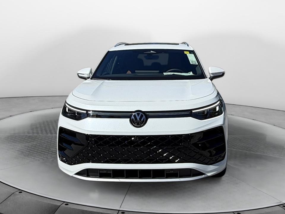 2026 Volkswagen Tiguan SEL R-Line Turbo