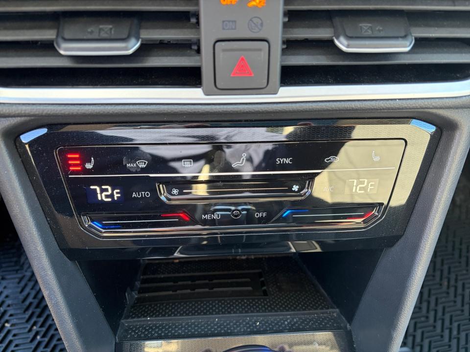 2026 Volkswagen Taos SE