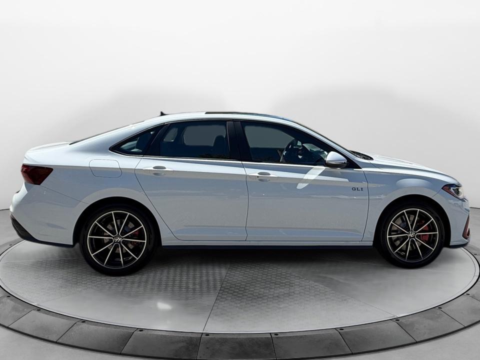 2027 Volkswagen Jetta GLI Autobahn