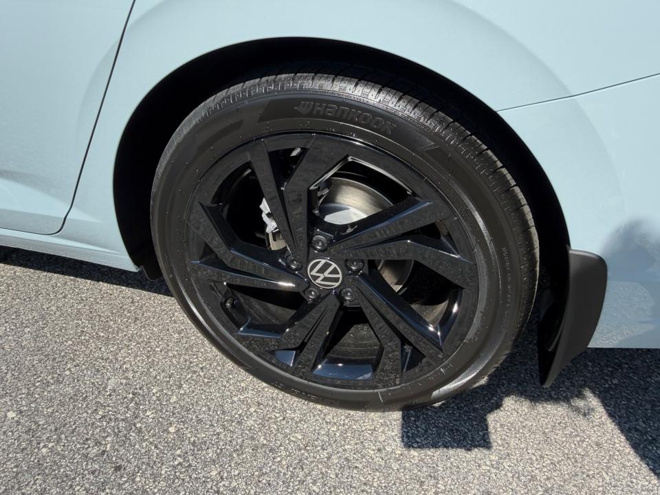 2027 Volkswagen Jetta SE