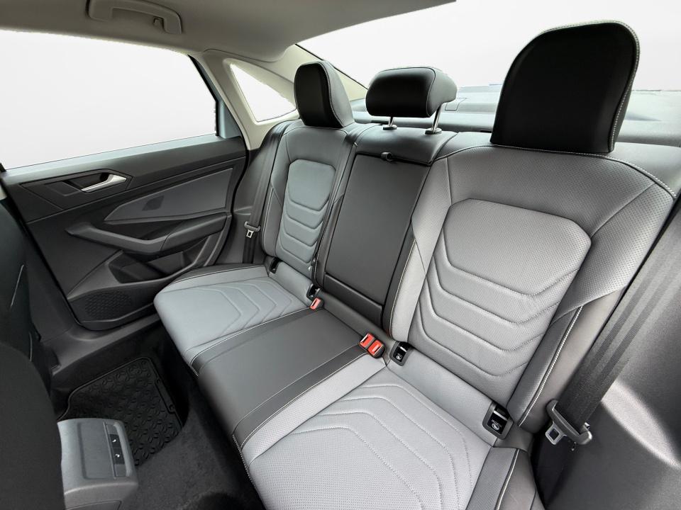 2027 Volkswagen Jetta SEL