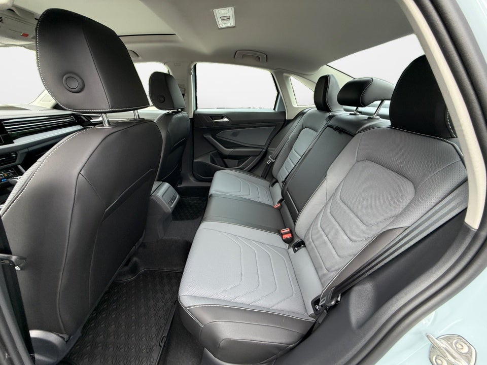 2027 Volkswagen Jetta SEL