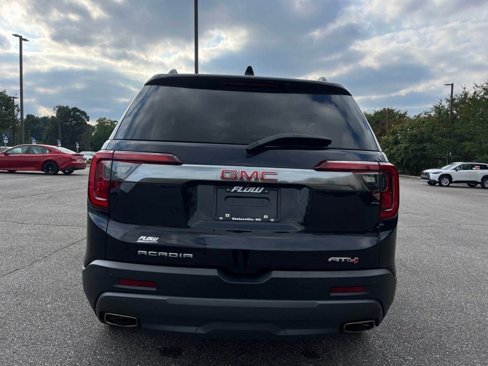 2022 GMC Acadia AT4