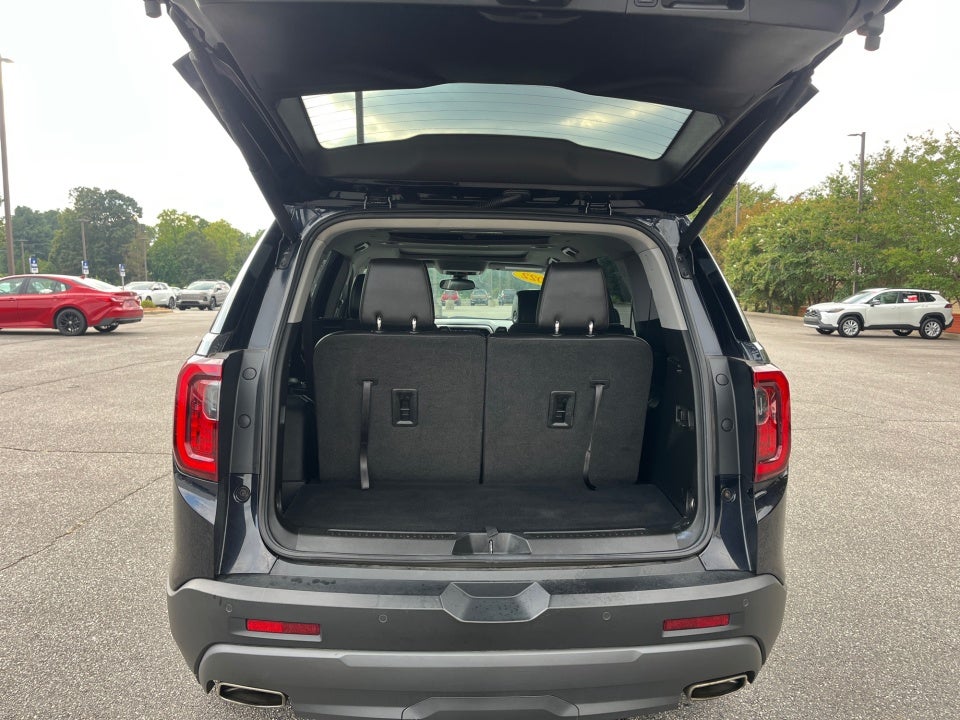 2022 GMC Acadia AT4