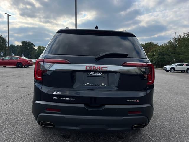 2022 GMC Acadia AT4