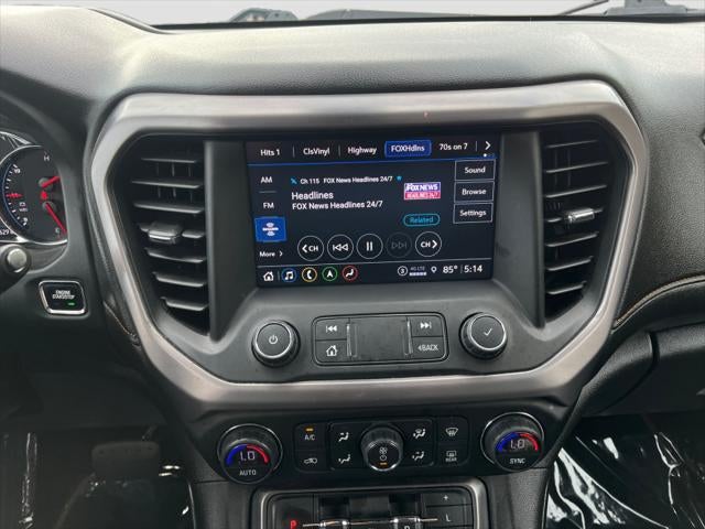 2022 GMC Acadia AT4