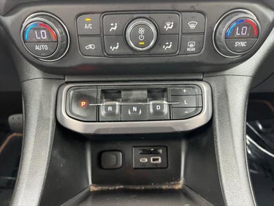 2022 GMC Acadia AT4