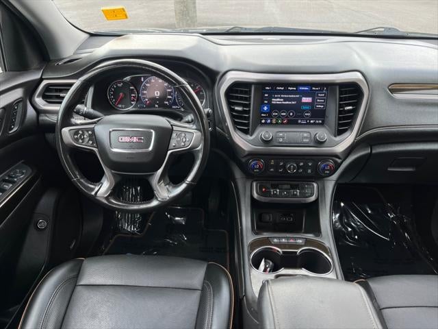 2022 GMC Acadia AT4