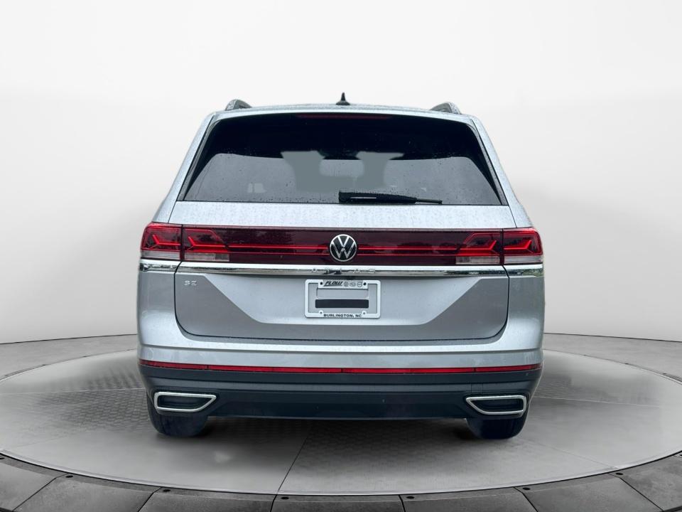 2026 Volkswagen Atlas 2.0T SE