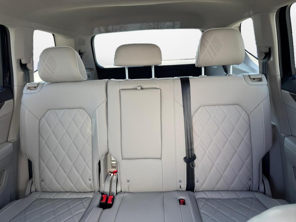 2026 Volkswagen Atlas SEL Premium R-Line