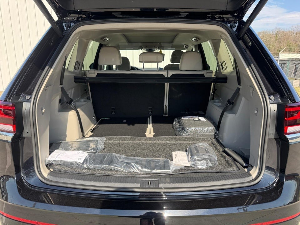 2026 Volkswagen Atlas SEL Premium R-Line