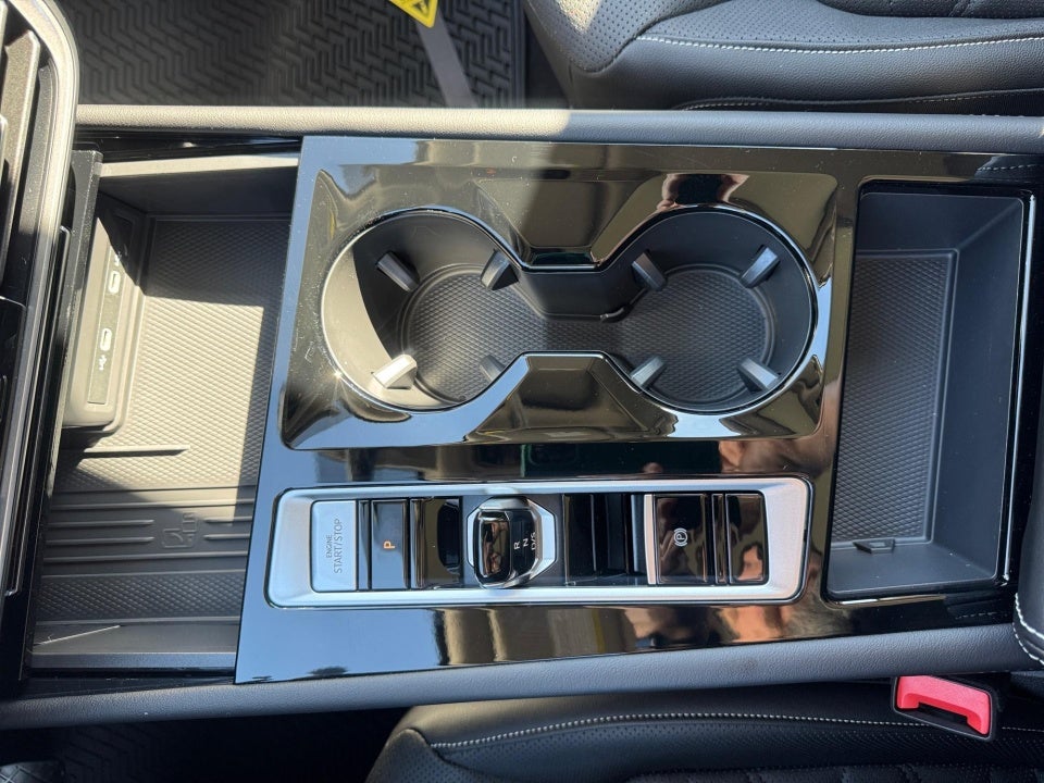 2026 Volkswagen Atlas SE w/Tech - Photo 20