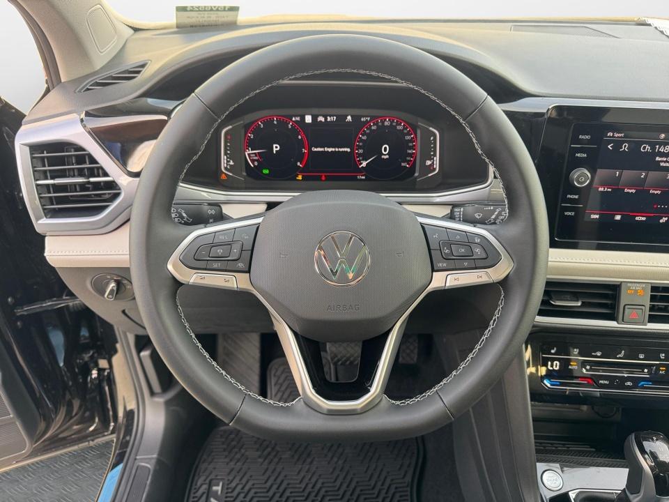 2026 Volkswagen Taos SEL
